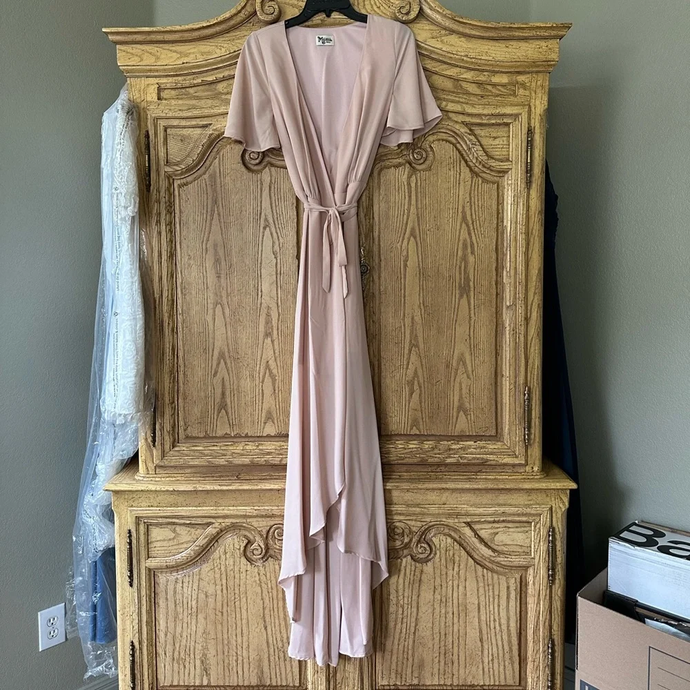 Show Me Your Mumu Flutter Sleeve Wrap Dress - Picture 4 of 7